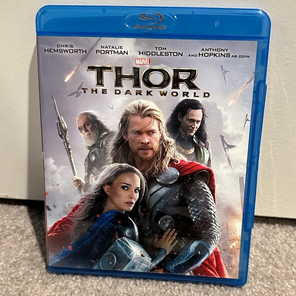 📀 5 for $25 Thor: The Dark World Blu-Ray